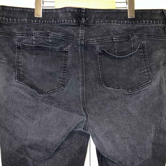 Torrid Bombshell Skinny Premium Stretch High-Rise Destructed Jean - Picture 6 of 15